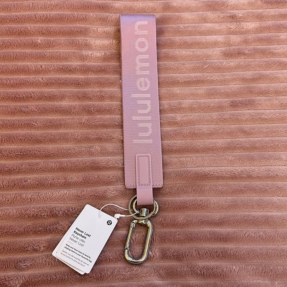 Lululemon Never Lost Keychain